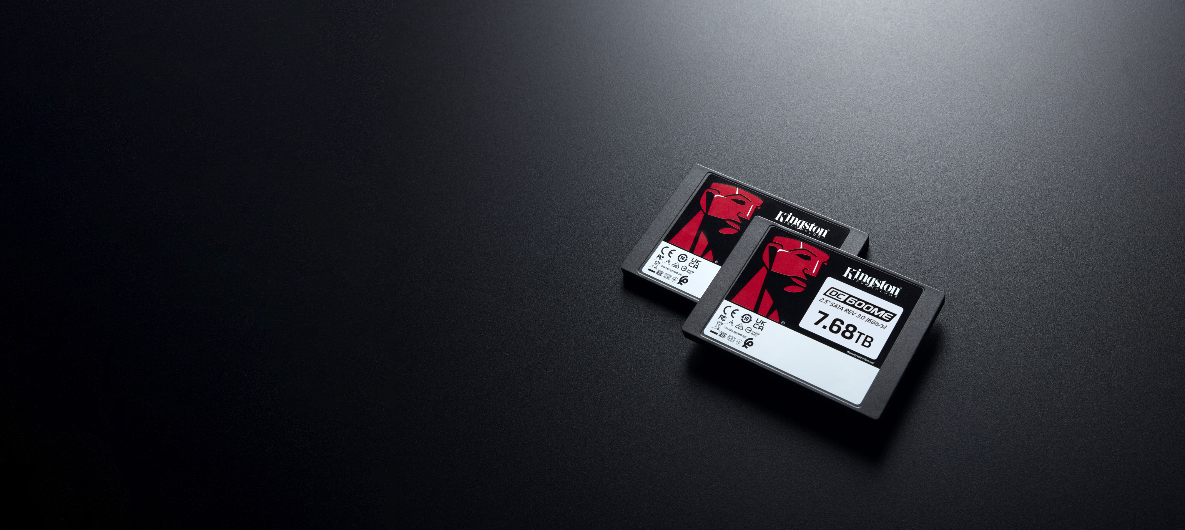 SSD Kingston DC600ME 7,68 TB Sata 3.0 2,5" Enterprise SEDC600ME/7680G verschlüsselt SSD Kingston DC600ME 7,68 TB Sata 3.0 2,5" Enterprise SEDC600ME/7680G verschlüsselt