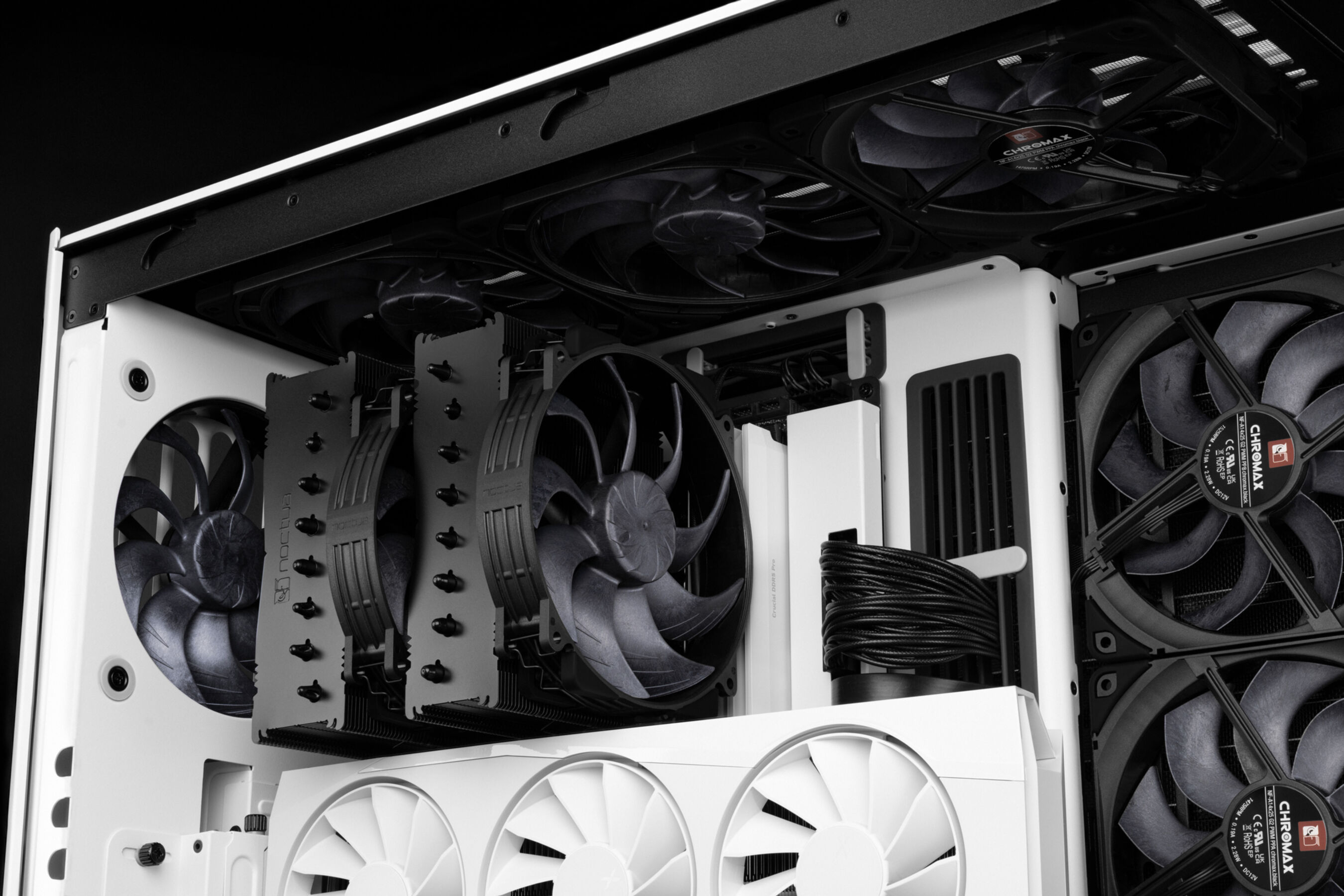 Cooler Noctua NF-A14x25r G2 PWM Chromax.black (NF-A14X25R G2 PWM CHROMAX.BLK)