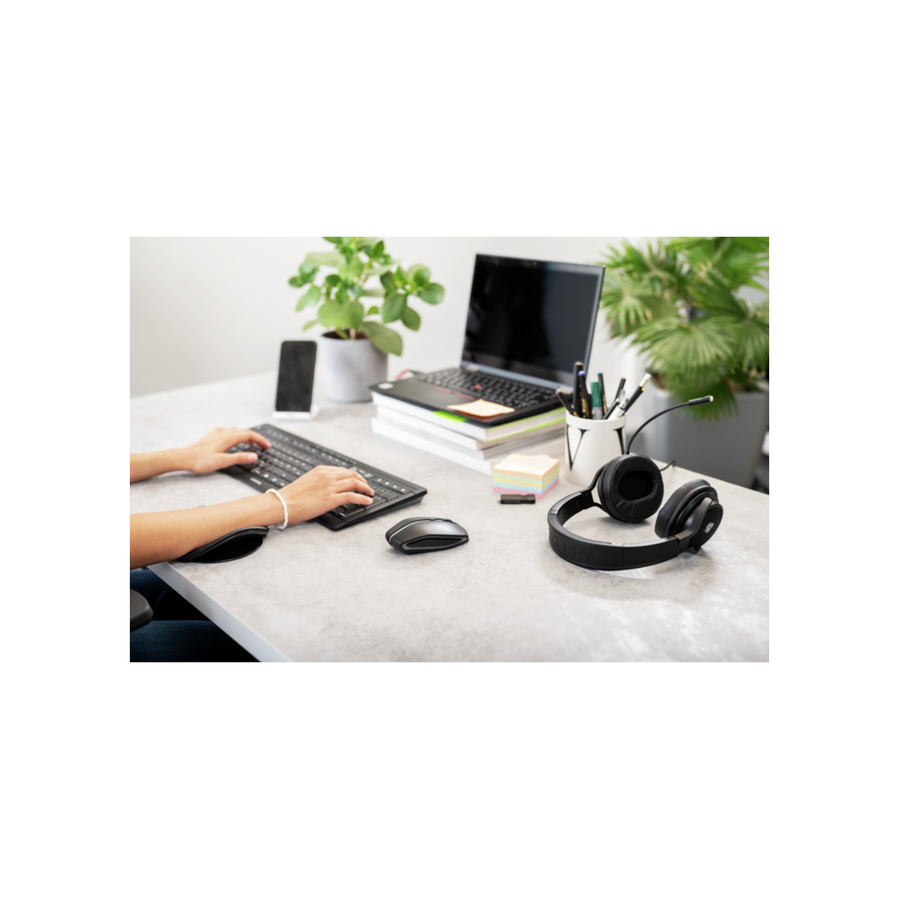 Mouse Cherry Gentix BT Bluetooth Schwarz (JW-7500-2)