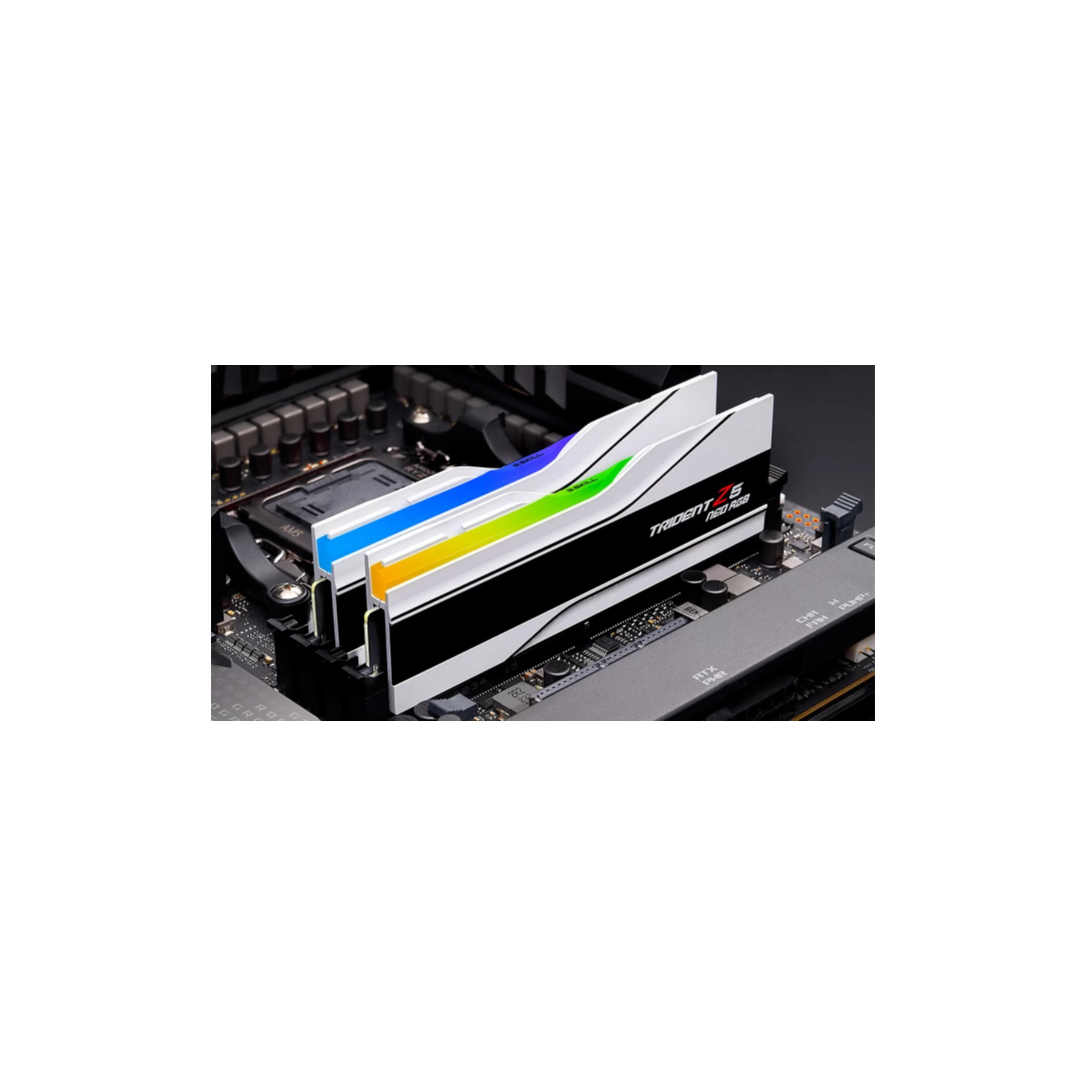 DDR5 32GB KIT 2x16GB PC 6000 G.Skill Trident Z5 Neo RGB F5-6000J3036F16GX2-TZ5NRW DDR5 32GB KIT 2x16GB PC 6000 G.Skill Trident Z5 Neo RGB F5-6000J3036F16GX2-TZ5NRW
