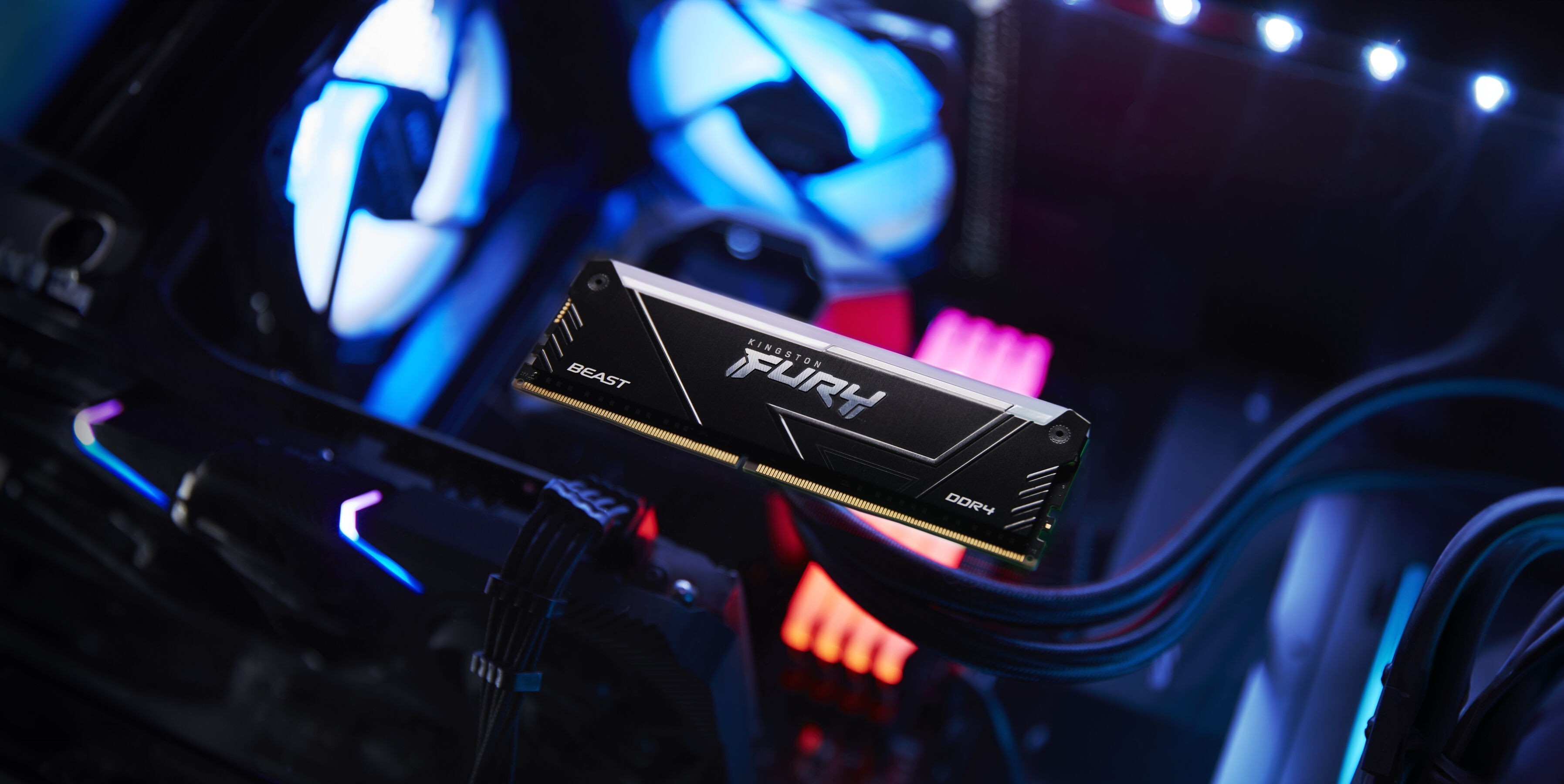 DDR4 32GB PC 3200 Kingston FURY Beast RGB KF432C16BB2A/32 DDR4 32GB PC 3200 Kingston FURY Beast RGB KF432C16BB2A/32