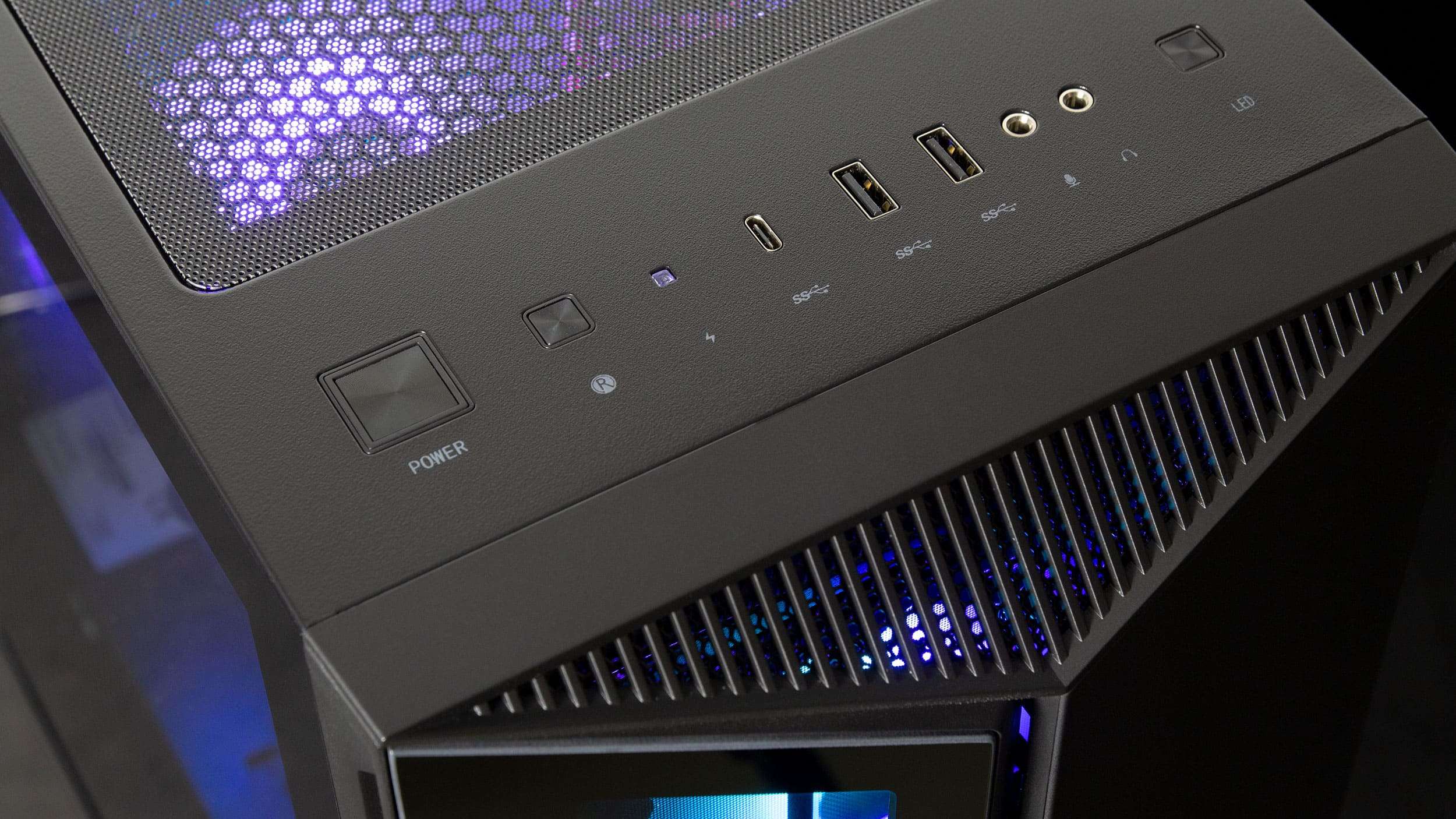 Captiva PC Highend Gaming I93-625 (i9-14900KF/RTX5070 Ti 16GB GDDR7/SSD 2TB/32GB/WLAN/w/o OS) Captiva PC Highend Gaming I93-625 (i9-14900KF/RTX5070 Ti 16GB GDDR7/SSD 2TB/32GB/WLAN/w/o OS)