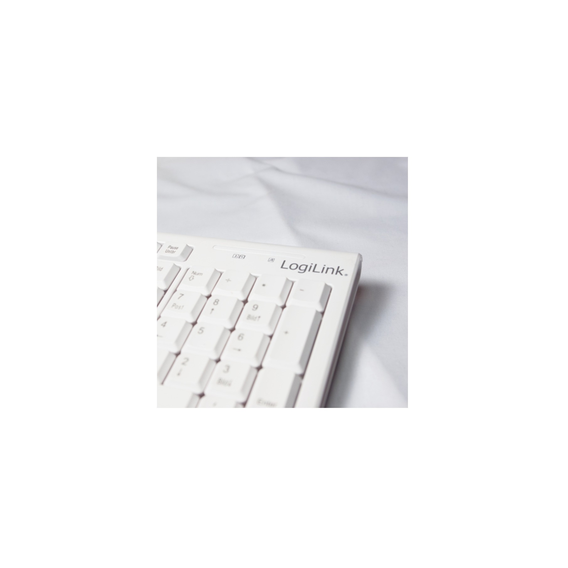 Keyboard & Mouse LogiLink Wireless white (ID0104W) Keyboard & Mouse LogiLink Wireless white (ID0104W)